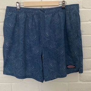 Vineyard Vines Swim trunks